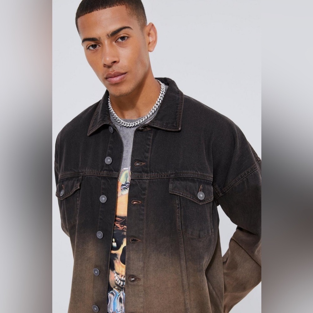 New OVERSIZED OMBRE DENIM JACKET‎